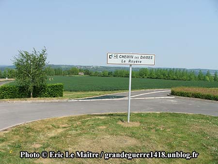 Panneau d'indication Chemin des Dames - La Royère