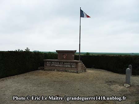 Monument commémoratif aux héros et aux martyrs des offensives d'avril 1917
