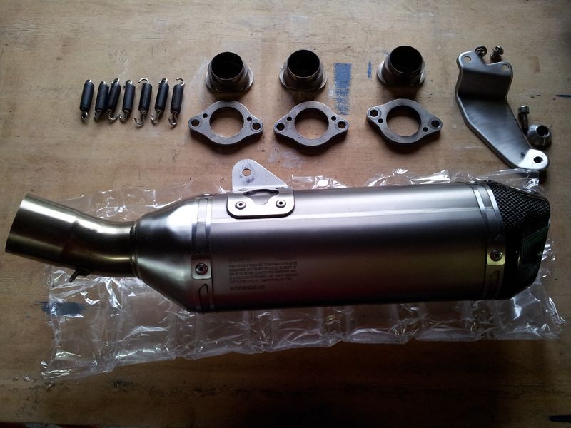 Astuce: montage ressort akrapovic ligne complète