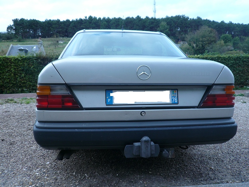 Mercedes 300d w124 battery #5