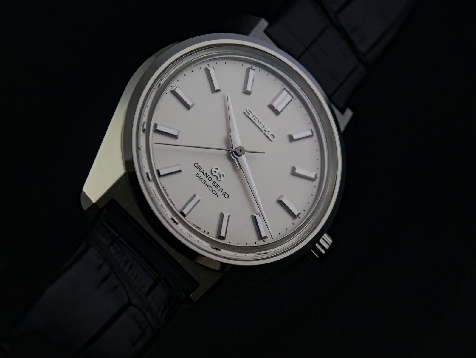 REVIEW - Limited Edition Grand Seiko SBGW047 Tribute to 44GS